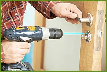 Neighborhood Locksmith Services Southampton, PA 215-809-1381 - 6-lock-installation